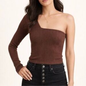 Asymmetric, one-shoulder, one long sleeve, ribbed knit